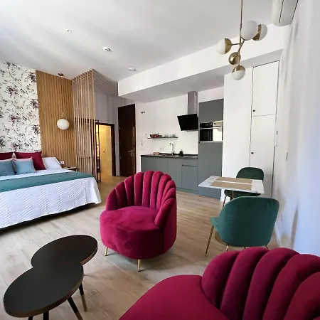 Cosy In Cordoba, View, 32 Sqm, Balcony דירה קורדובה